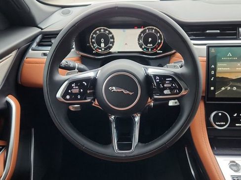 Used 2026 Jaguar F-PACE R-Dynamic S AWD/4WD image 34