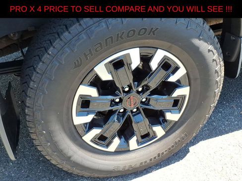 Used 2023 Nissan Frontier PRO-4X w/ Pro Convenience Package AWD/4WD image 7