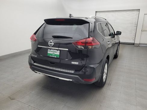 Used 2020 Nissan Rogue S w/ Special Edition Package FWD image 7