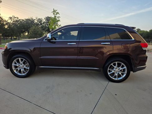Used 2014 Jeep Grand Cherokee Summit AWD/4WD image 4