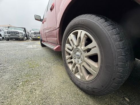 Used 2013 Ford Expedition EL Limited image 14