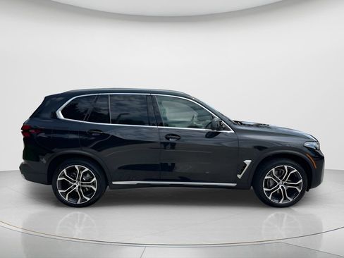 New 2026 BMW X5 xDrive40i w/ Premium Package AWD/4WD image 4