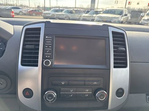 Used 2019 Nissan Frontier S image 30