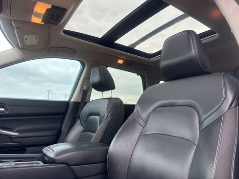 Certified 2022 Nissan Pathfinder SL w/ SL Premium Package image 39