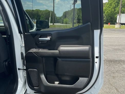 Used 2021 Chevrolet Silverado 1500 Custom Trail Boss w/ Safety Confidence Package AWD/4WD image 39