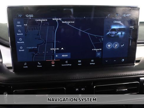 Used 2023 Lincoln Nautilus FWD w/ Premium Package image 3