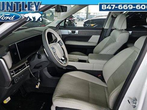 Used 2025 Hyundai Santa Fe Calligraphy AWD/4WD image 6