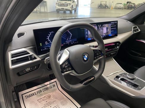 Used 2025 BMW 330i xDrive Sedan image 30