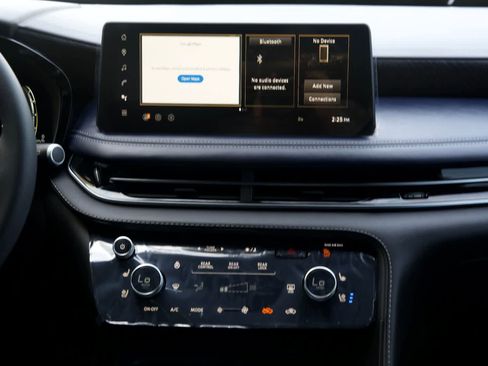 New 2026 INFINITI QX60 Sport image 13