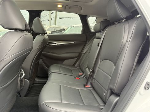 Certified 2025 INFINITI QX50 Luxe image 15