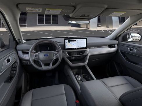 New 2026 Ford Explorer Active AWD/4WD image 9