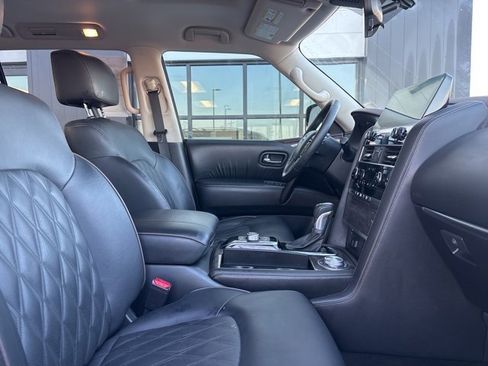 Used 2022 Nissan Armada Platinum w/ Captain's Chairs Package image 12
