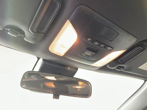 Used 2022 Toyota Corolla XSE image 23