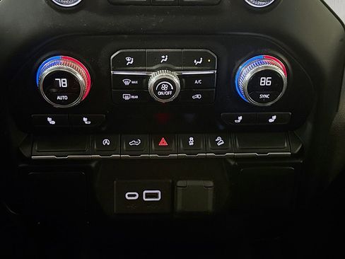 Used 2021 GMC Sierra 1500 Elevation w/ X31 Off-Road Package image 15