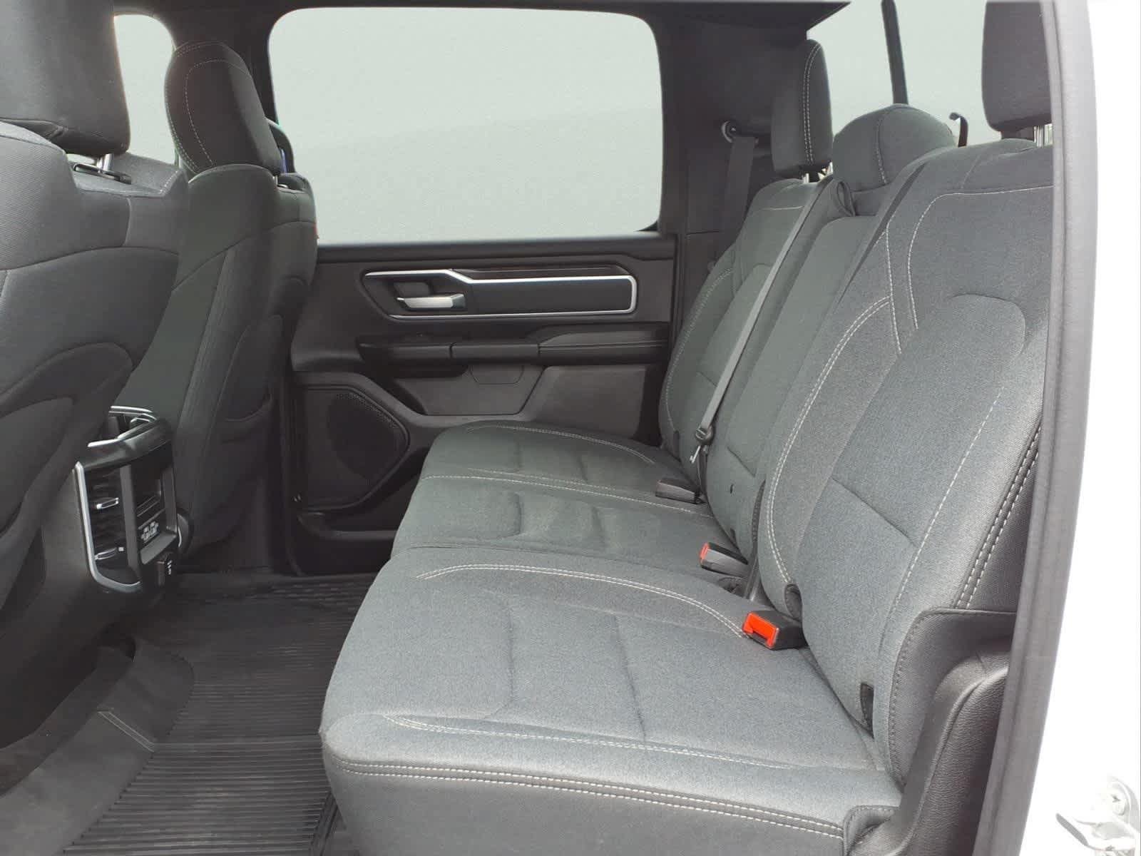 Used 2022 RAM 1500 Big Horn AWD/4WD image 29