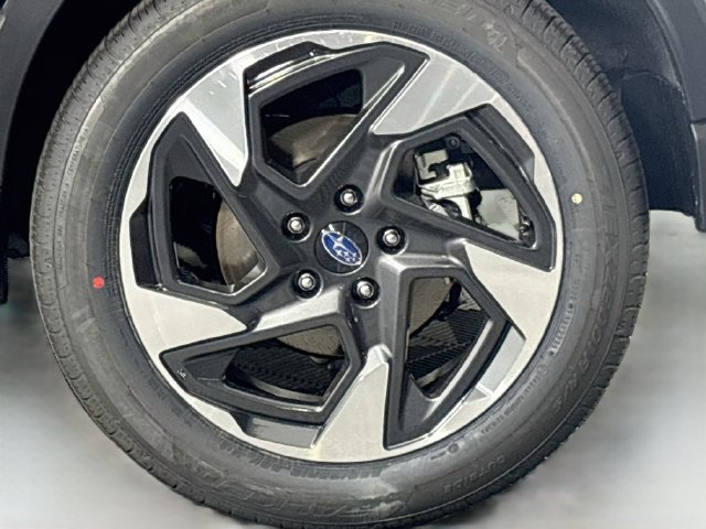New 2026 Subaru Crosstrek 2.5i Limited AWD/4WD image 30