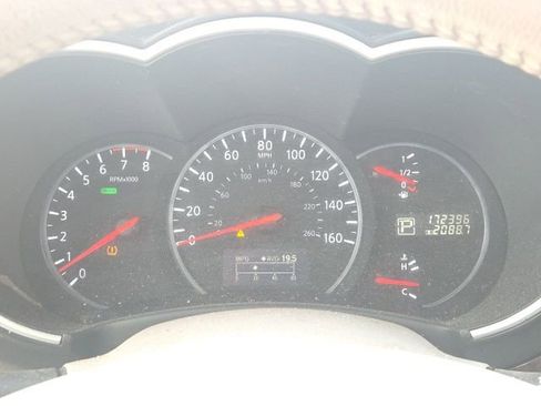 Used 2015 Nissan Quest SL image 36