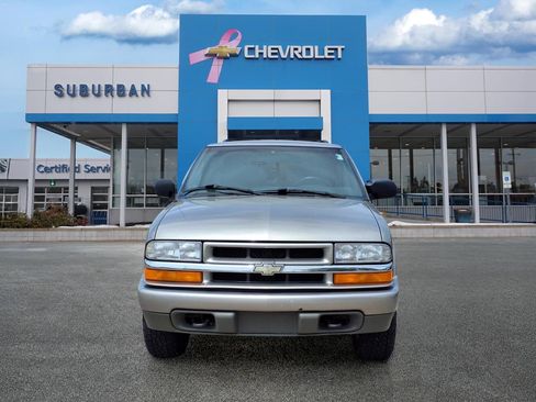 Used 2000 Chevrolet Blazer LS w/ LS Preferred Equipment Group AWD/4WD image 2