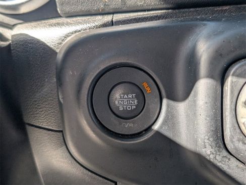 Used 2021 Jeep Wrangler Unlimited Sahara image 25