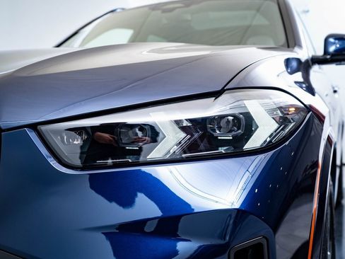 New 2026 BMW X5 xDrive50e w/ M Sport Package image 16