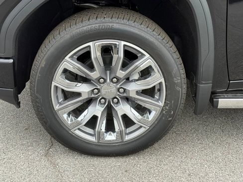 New 2026 GMC Sierra 1500 Denali w/ Denali Reserve Package image 16