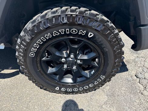 Used 2021 Jeep Wrangler Unlimited Sport AWD/4WD image 9