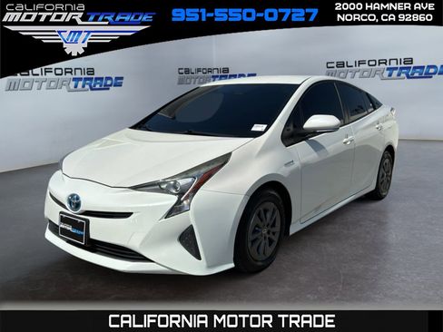 Used 2016 Toyota Prius Two FWD image 1