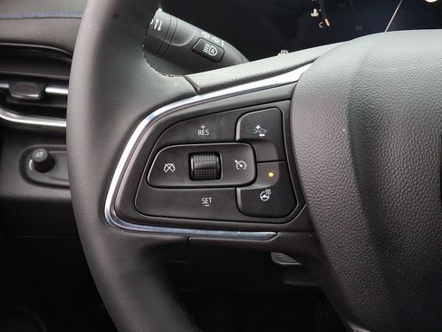 Certified 2024 Buick Envista Sport Touring w/ Convenience I Package image 20