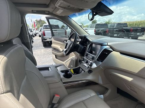 Certified 2019 GMC Yukon XL SLT w/ Open Road Package RWD image 35