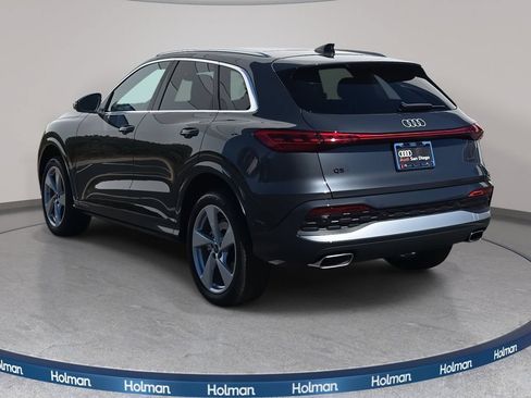 Certified 2025 Audi Q5 Premium w/ Premium Plus AWD/4WD image 5