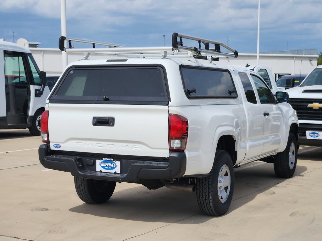 Used 2022 Toyota Tacoma SR RWD image 7