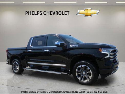 Certified 2025 Chevrolet Silverado 1500 High Country AWD/4WD image 8