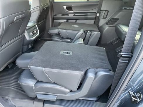 New 2026 Ford Expedition Max Platinum w/ Stealth Appearance Package image 69