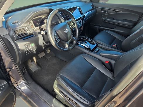 Used 2020 Honda Pilot Elite image 24