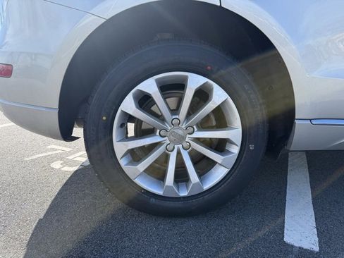 Used 2016 Audi Q5 2.0T Premium Plus w/ Technology Package image 14