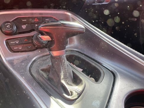 Used 2016 Dodge Challenger R/T Scat Pack image 5