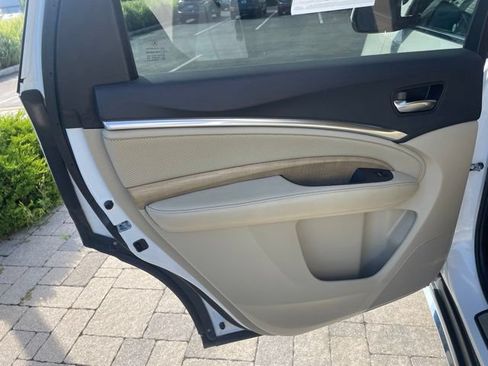 Used 2020 Acura MDX w/ Technology Package AWD/4WD image 24