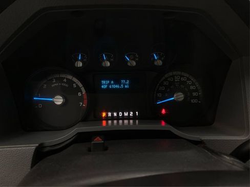 Used 2015 Ford F250 XL w/ Power Equipment Group AWD/4WD image 19