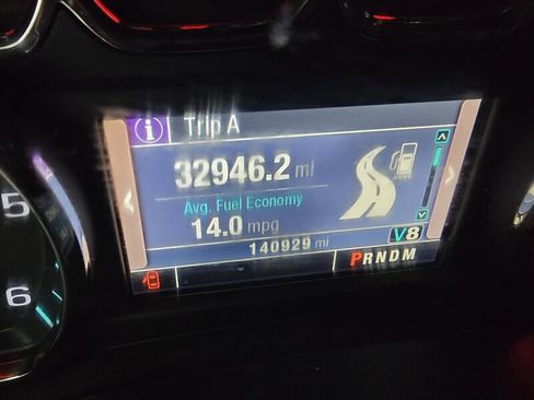 Used 2015 Chevrolet Suburban LTZ image 32