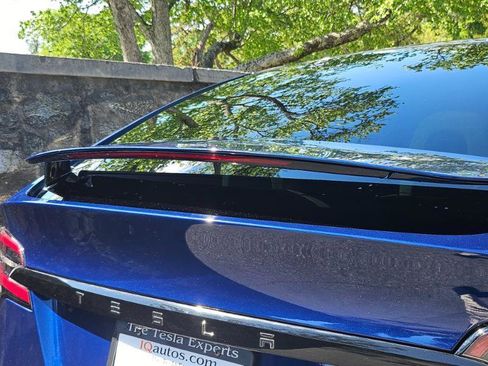 Used 2023 Tesla Model X image 25