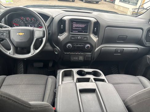 Used 2023 Chevrolet Silverado 1500 Custom AWD/4WD image 14