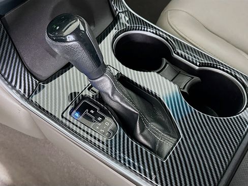 Used 2015 Toyota Camry LE FWD image 23