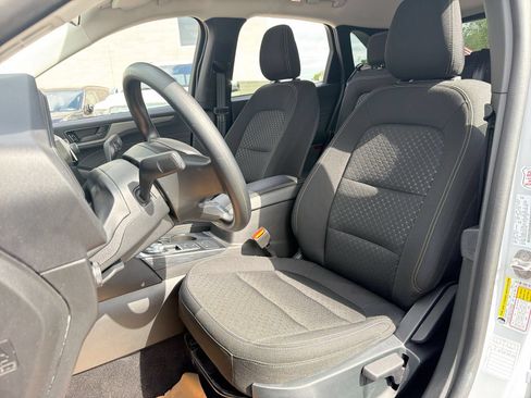 Certified 2025 Ford Escape Active AWD/4WD image 19