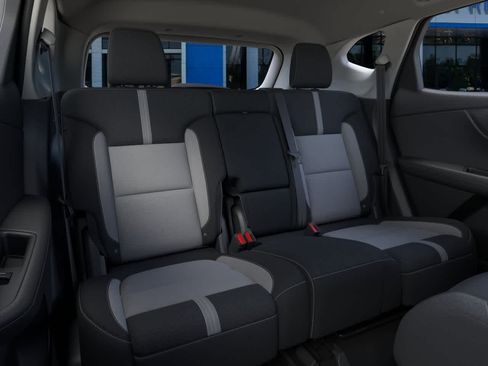 New 2026 Chevrolet Blazer LT FWD image 17