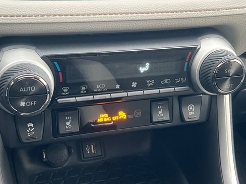 New 2025 Toyota RAV4 XLE Premium w/ Weather Package image 17