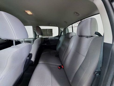 Used 2022 Toyota Tacoma SR5 w/ Technology Package RWD image 26