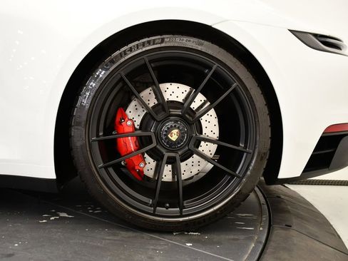 Used 2023 Porsche 911 Carrera GTS image 17
