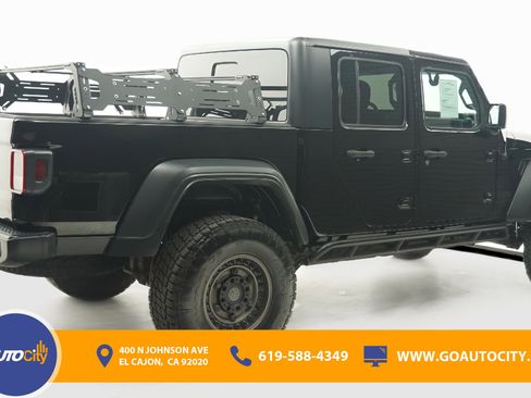 Used 2021 Jeep Gladiator Sport AWD/4WD image 6