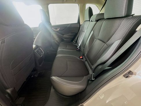 Certified 2023 Subaru Forester Premium AWD/4WD image 23