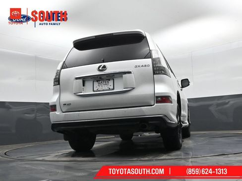 Used 2023 Lexus GX 460 Premium AWD/4WD image 43